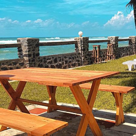 Nu-Vin Beach Hotel Ахангама Экстерьер фото