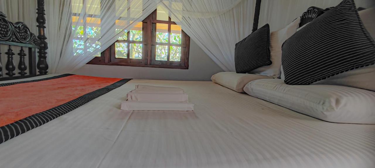 Nu-Vin Beach Hotel Ахангама Экстерьер фото