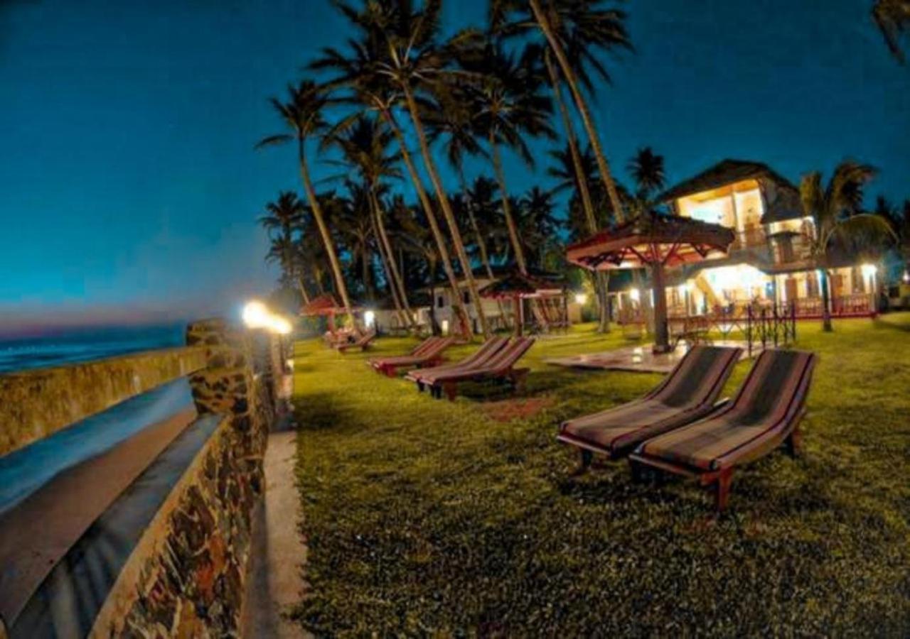 Nu-Vin Beach Hotel Ахангама Экстерьер фото