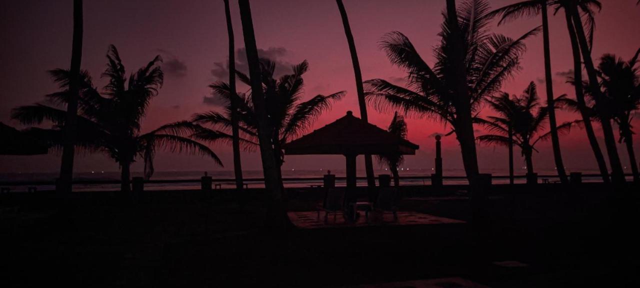 Nu-Vin Beach Hotel Ахангама Экстерьер фото