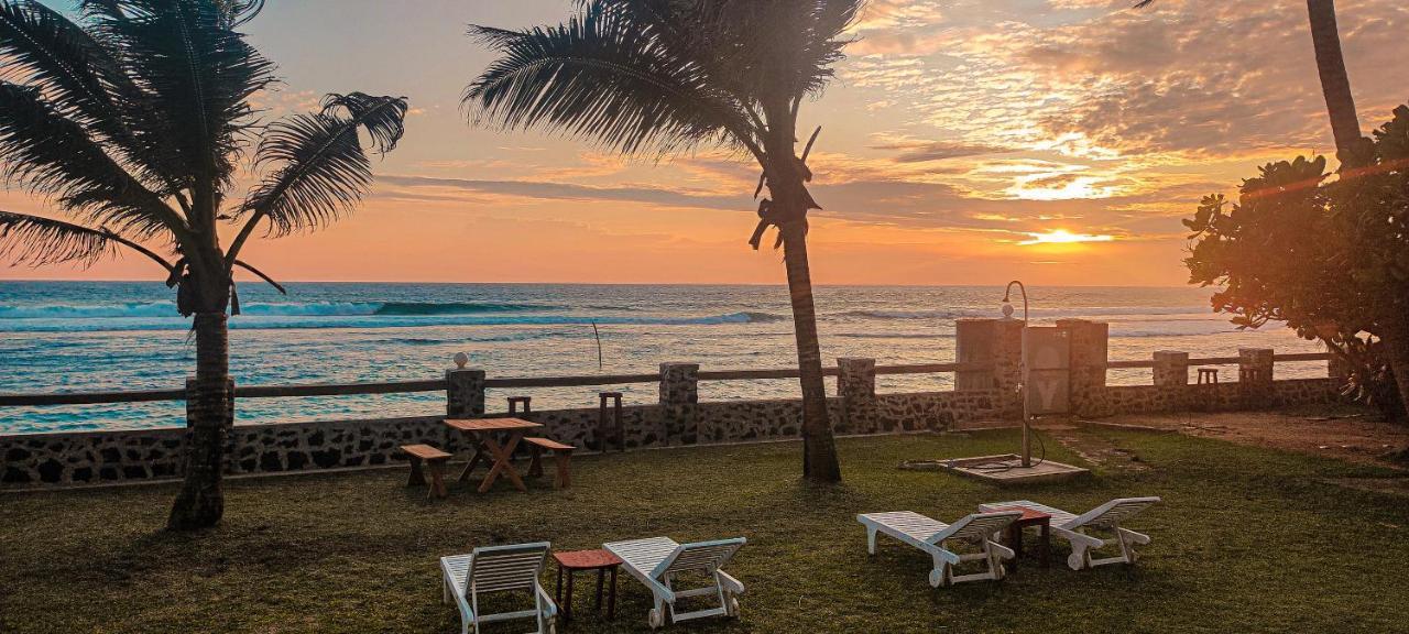 Nu-Vin Beach Hotel Ахангама Экстерьер фото